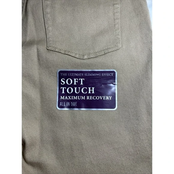 Gloria Vanderbilt Amanda The Orig Slimming Jean Classic Rise Jeans Size 4 Short - Picture 6 of 10